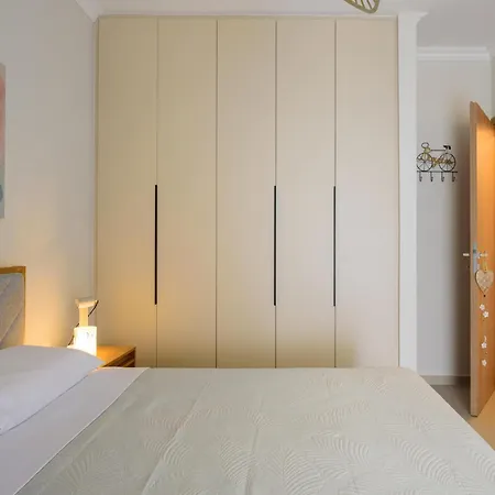 Charming Apartment Galatsi For 5 By Mps-2